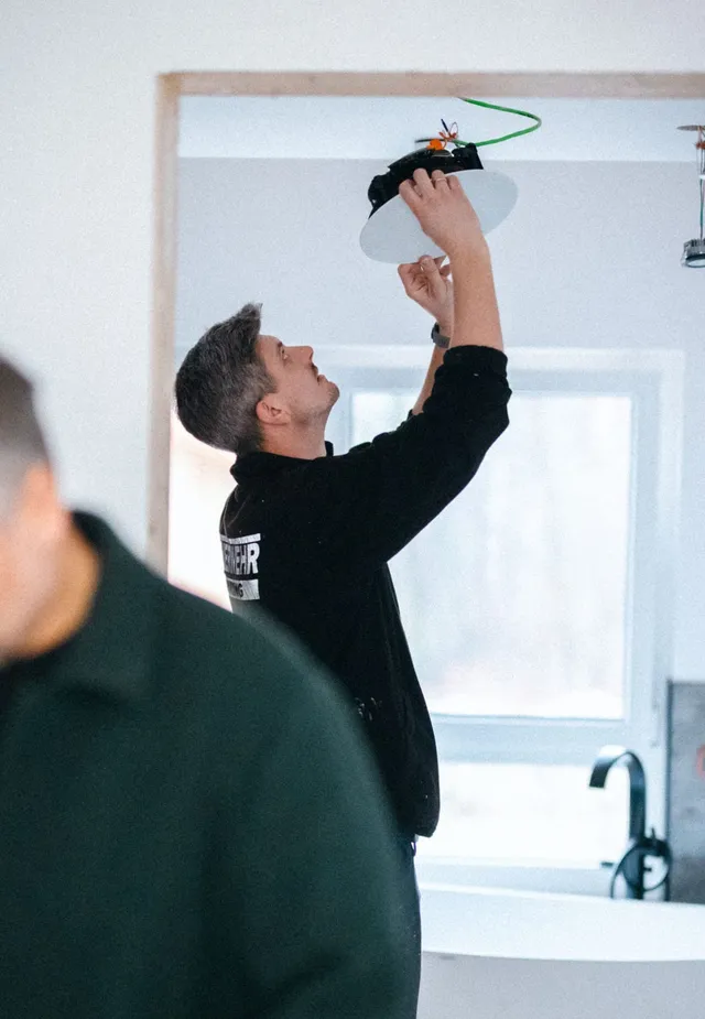 loxone-install-speaker-7-einbaulautsprecher-passiv-wei image 1